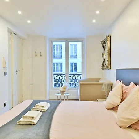 Agreable Proche Galerie Lafayette - Ii * Parijs
